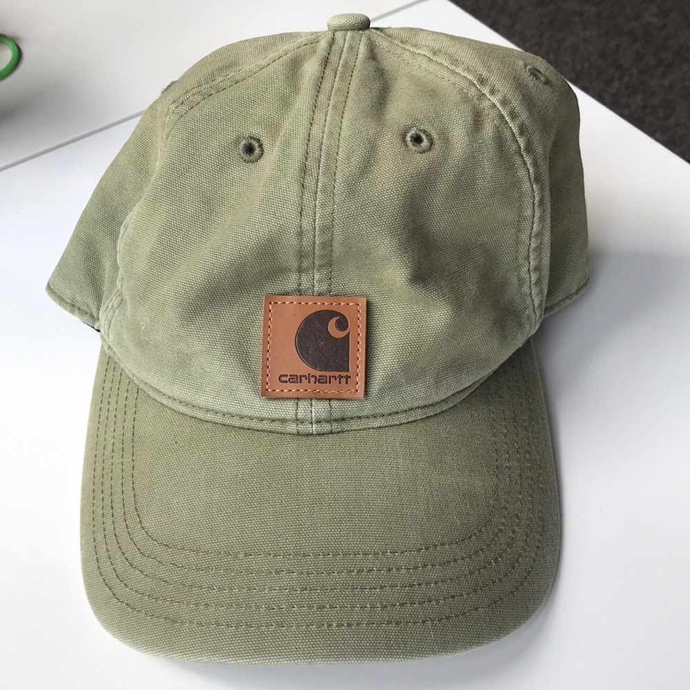 Carhartt hat